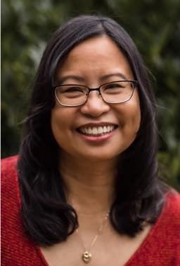 Claire de Leon, LMHC